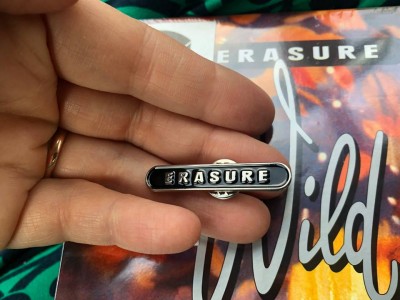 Badge to scale